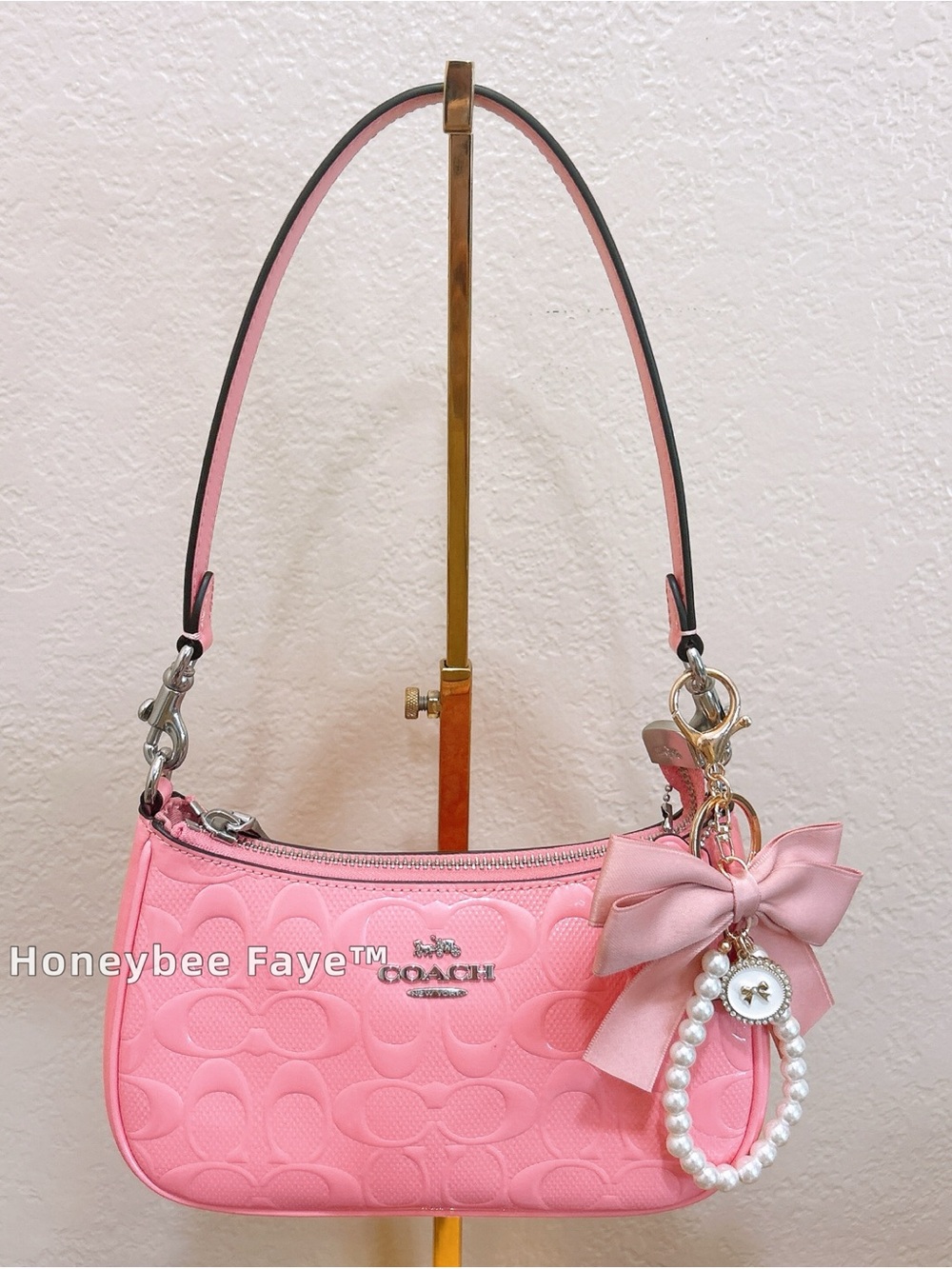 Coach pink mini Teri Signature leather shoulder bag ccz29